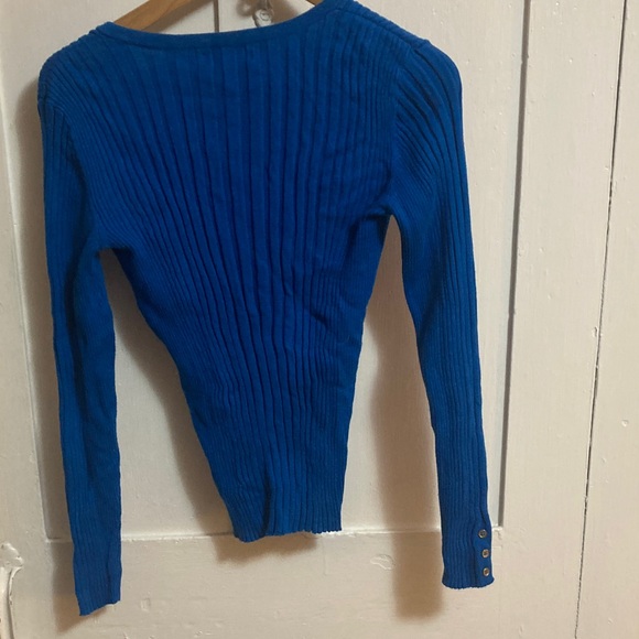 Liz Claiborne Royal Blue V-Neck Sweater - Picture 3 of 4